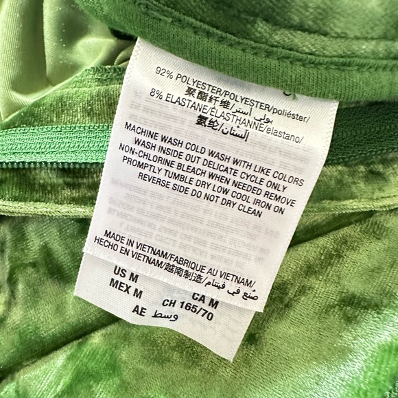 Stunning velvet juicy couture, black label, green slacks. - Picture 4 of 10